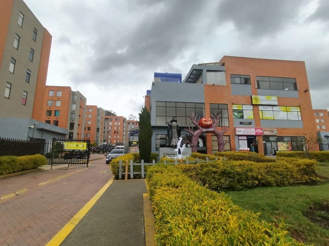 Apartamento de 3 alcobas en venta en Ciudad Verde, Soacha, 41 m² · foto 2 de 23