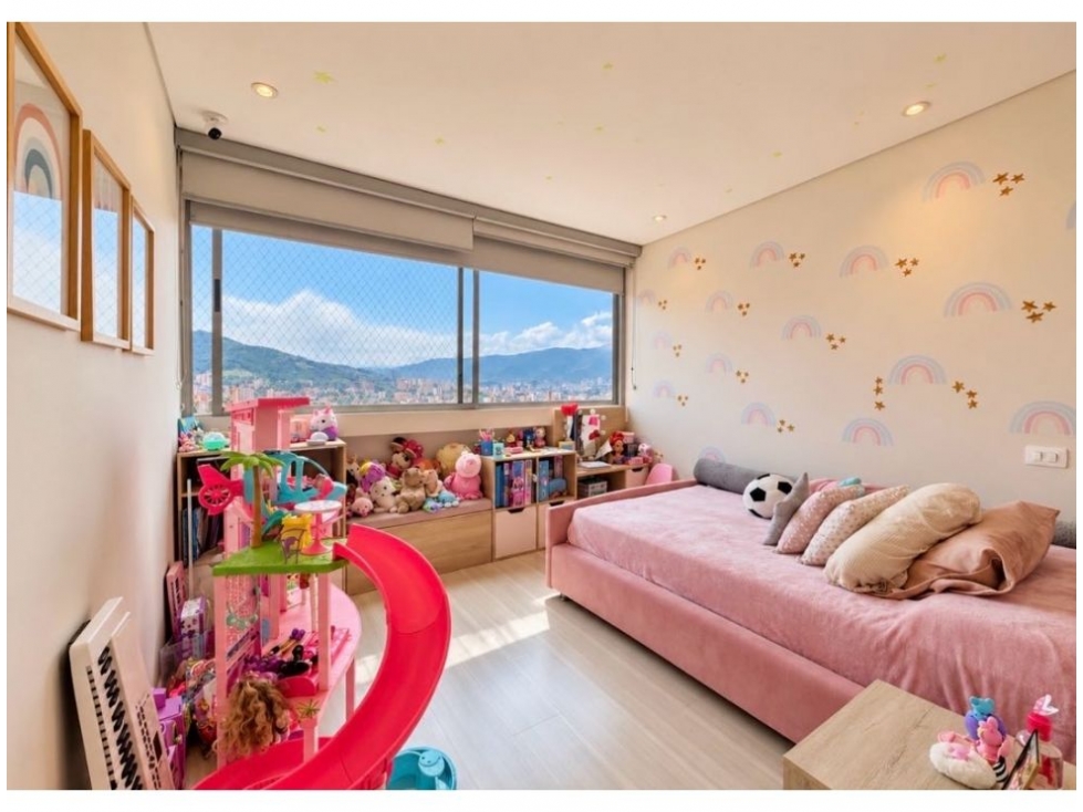 Apartamento en venta en Loma Benedictinos, Medellín · foto 11 de 13