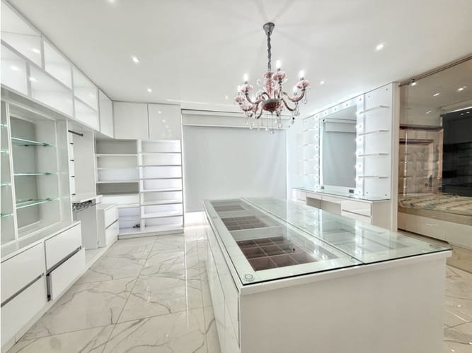 Casa de 7 alcobas en venta en Potrerito, Jamundí, 700 m² · foto 8 de 21