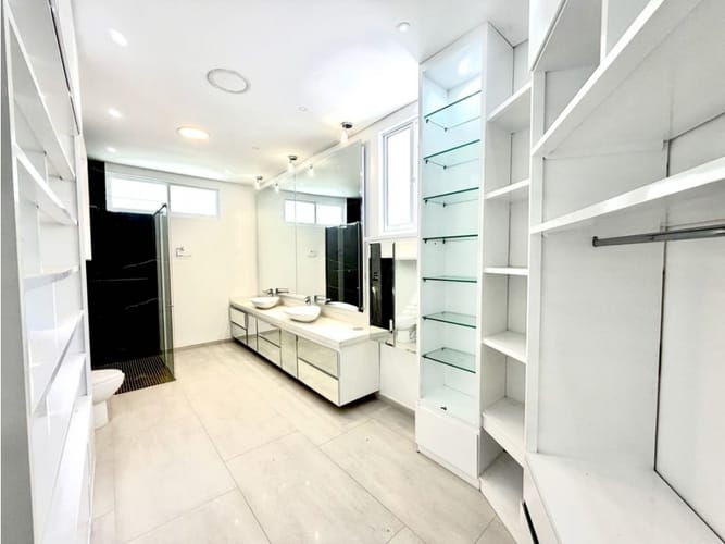 Casa de 7 alcobas en venta en Potrerito, Jamundí, 700 m² · foto 9 de 21