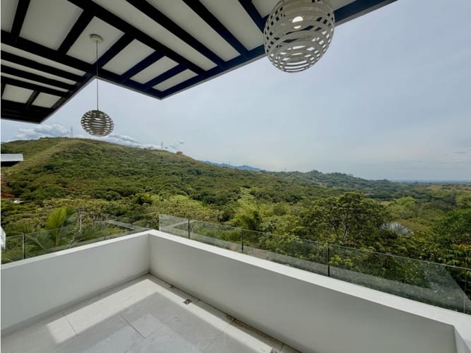 Casa de 7 alcobas en venta en Potrerito, Jamundí, 700 m² · foto 14 de 21
