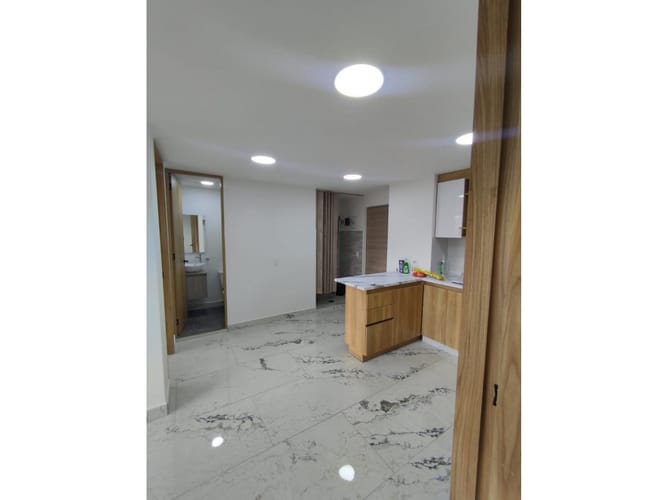 Apartamento de 3 alcobas en venta en Las Lomitas, Sabaneta, 56 m² · foto 4 de 14