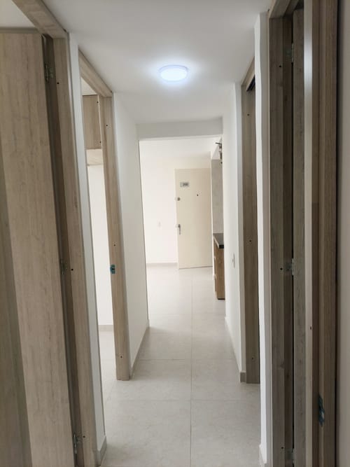 Apartamento de 3 alcobas en arriendo en Fac, Madrid, 55 m² · foto 13 de 15