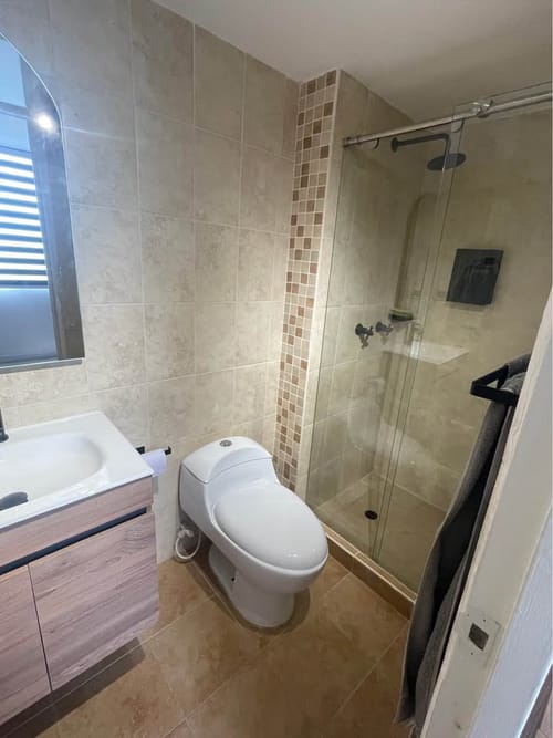 Apartamento de 2 alcobas en venta en La Nueva Base, Cali, 57 m² · foto 2 de 10