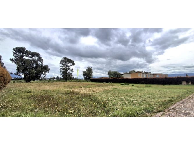 Lote en venta en Fontana, Chía, 3148 m² · foto 7 de 9
