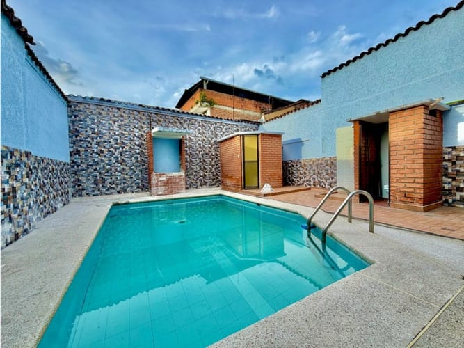 Casa de 7 alcobas en venta en Recreo, Palmira, 700 m² · foto 12 de 24