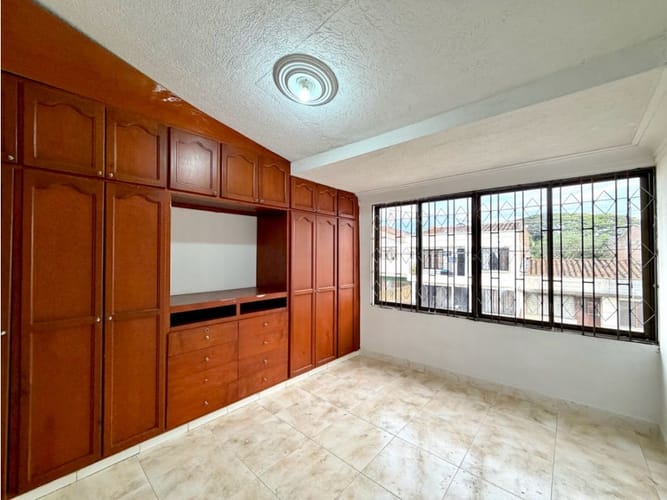 Casa de 7 alcobas en venta en Recreo, Palmira, 700 m² · foto 17 de 24