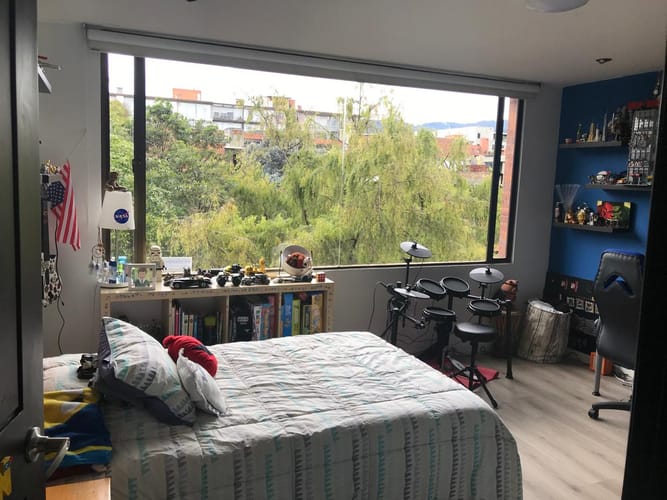 Apartamento de 3 alcobas en venta en Chico, Bogotá, 192 m² · foto 10 de 20