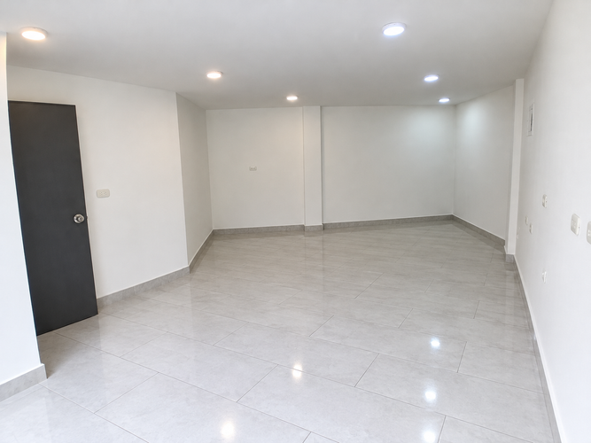 Local en arriendo en La América, Medellín, 24 m² · foto 3 de 10