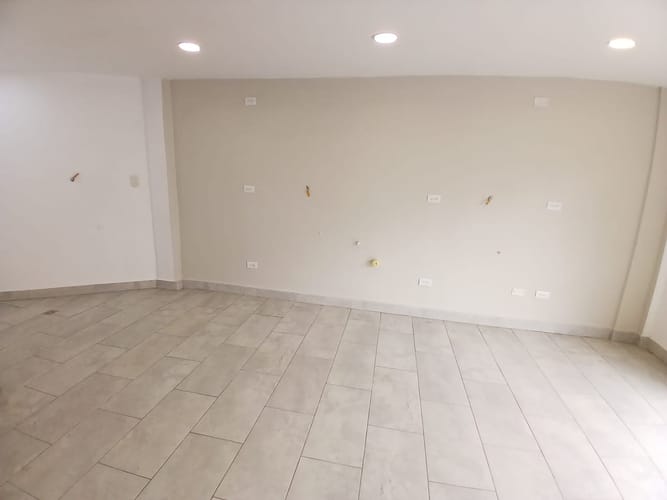 Local en arriendo en La América, Medellín, 22 m² · foto 10 de 10
