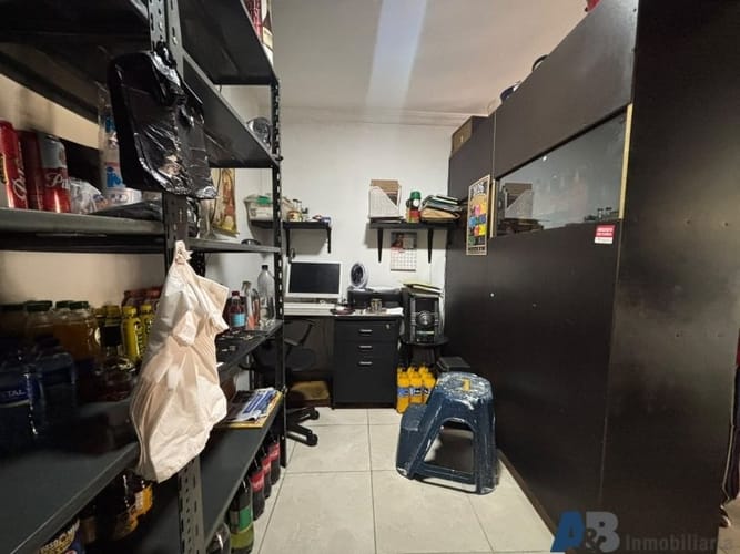 Casa en venta en Zona Industrial No. 1, Itagüí · foto 6 de 19