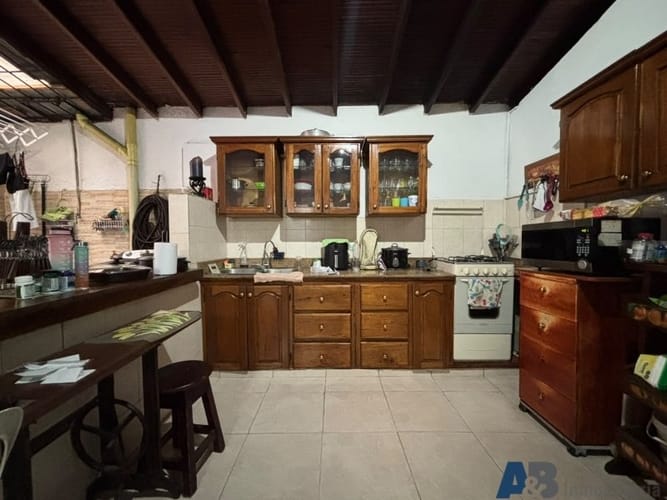 Casa en venta en Zona Industrial No. 1, Itagüí · foto 12 de 19
