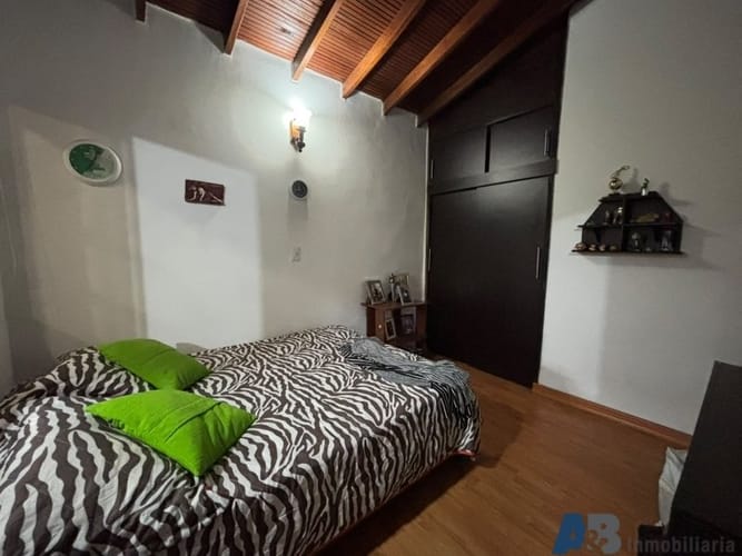 Casa en venta en Zona Industrial No. 1, Itagüí · foto 16 de 19