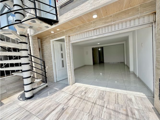 Casa de 5 alcobas en venta en Quintas Paraiso Malibu, Palmira, 176 m² · foto 3 de 24