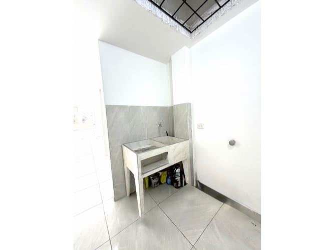 Casa de 5 alcobas en venta en Quintas Paraiso Malibu, Palmira, 176 m² · foto 12 de 24