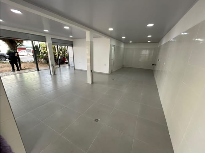 Local en arriendo en Portal Campestre, Girón, 60 m² · foto 3 de 12