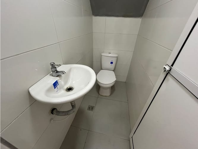 Local en arriendo en Portal Campestre, Girón, 60 m² · foto 10 de 12