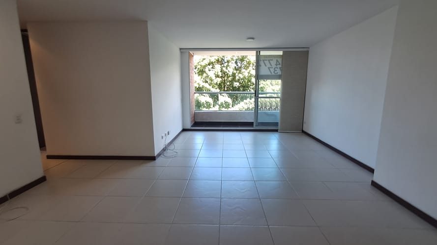 Apartamento de 2 alcobas en arriendo en Loma Del Esmeraldal, Envigado, 68 m² · foto 7 de 18