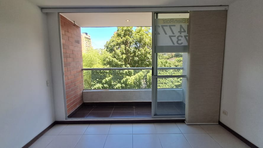 Apartamento de 2 alcobas en arriendo en Loma Del Esmeraldal, Envigado, 68 m² · foto 8 de 18