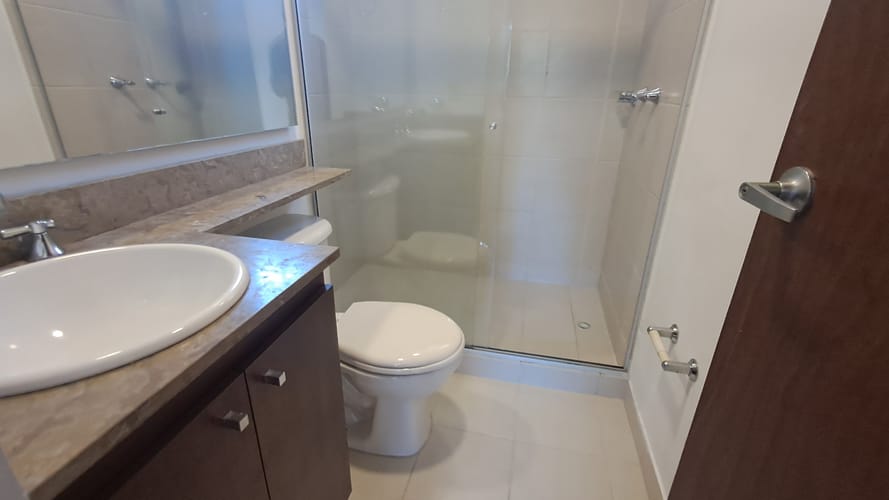 Apartamento de 2 alcobas en arriendo en Loma Del Esmeraldal, Envigado, 68 m² · foto 13 de 18