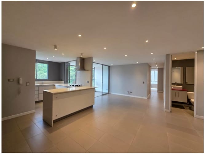 Apartamento en venta en Vía Las Palmas, Medellín · foto 5 de 21