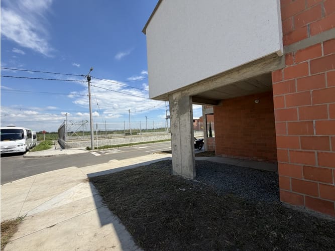 Casa de 2 alcobas en venta en Bolo - La Italia, Palmira, 96 m² · foto 3 de 10