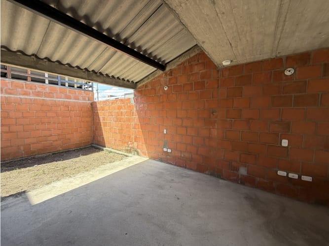 Casa de 2 alcobas en venta en Bolo - La Italia, Palmira, 96 m² · foto 6 de 10