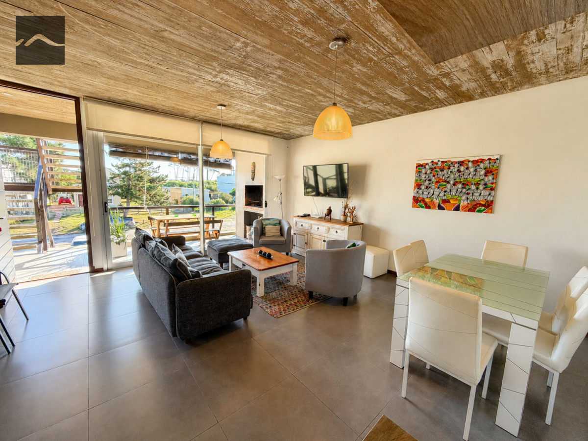 Hermoso Apartamento en el Centro de Manantiales · Foto 3