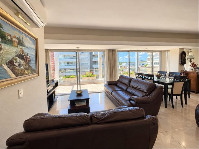 Apartamento en Alquiler · Foto 2