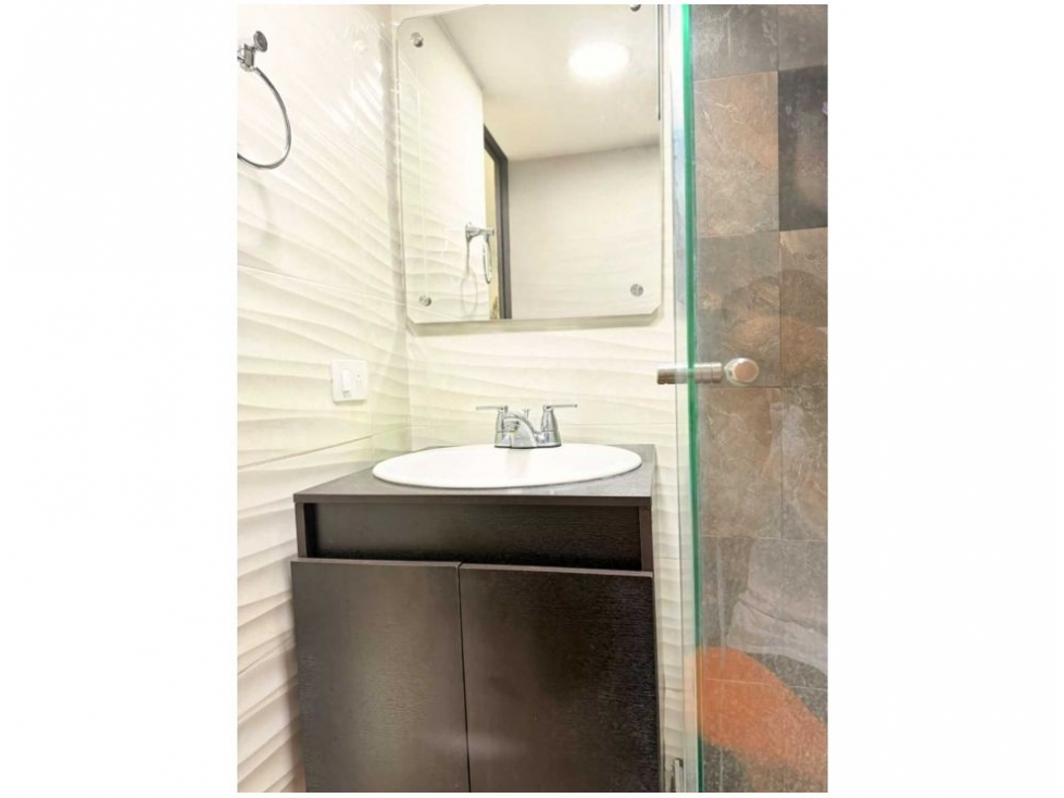 Apartamento en venta en Cristo Rey, Medellín · foto 3 de 11