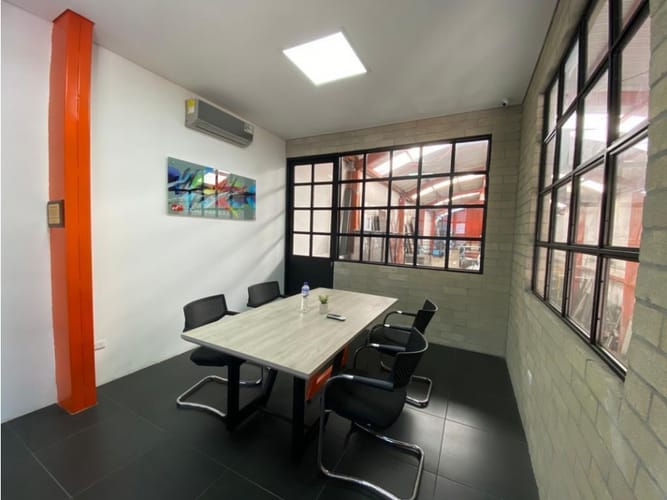 Bodega en venta en Cristo Rey, Medellín, 310 m² · foto 14 de 14