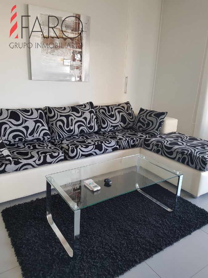 Apartamento en alquiler en Playa Brava
