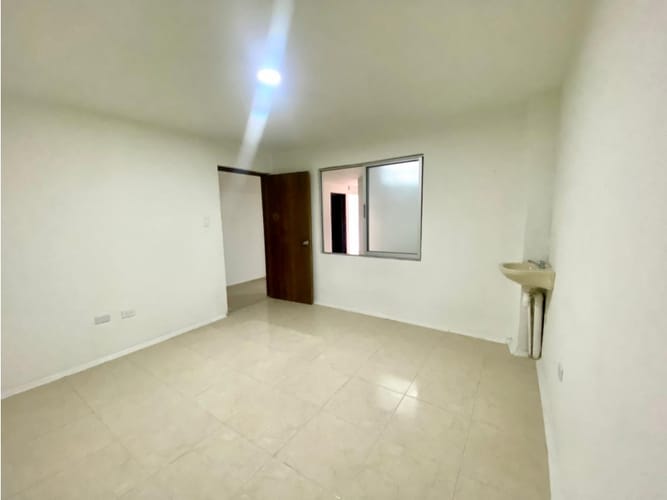 Casa de 5 alcobas en venta en El Lido, Cali, 400 m² · foto 9 de 14