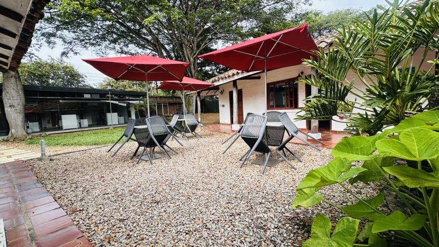 Casa de 17 alcobas en arriendo en Pance, Cali, 700 m² · foto 19 de 24