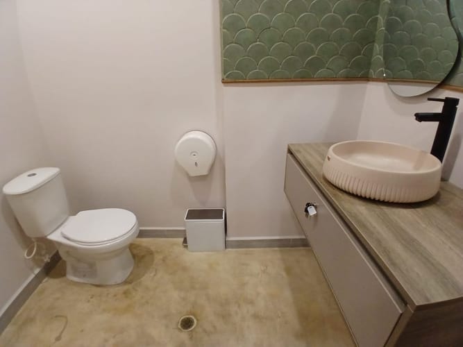 Local en arriendo en Laureles, Medellín, 45 m² · foto 10 de 10