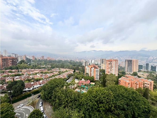 Apartamento en venta en Los Balsos, Medellín · foto 9 de 11