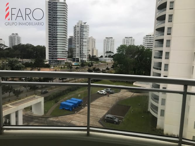 Foto 2 de 30