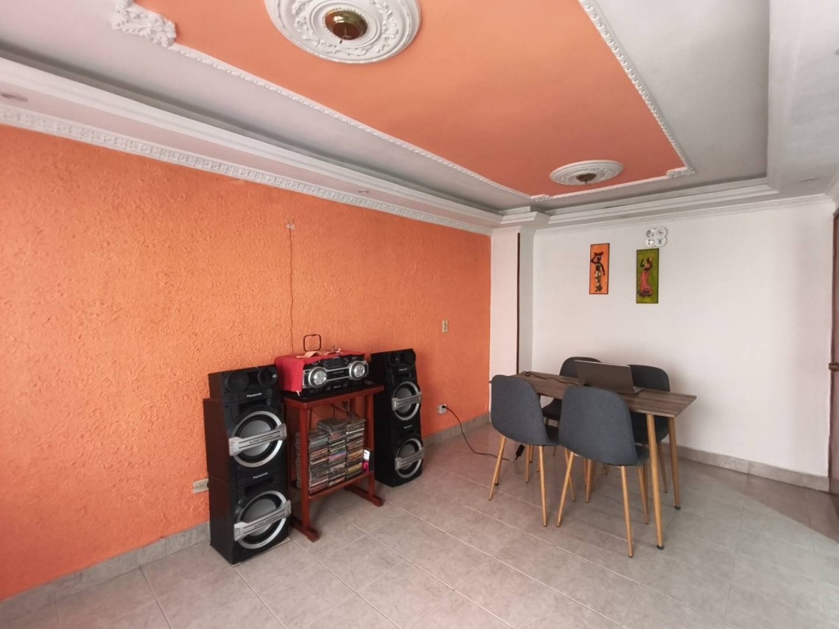 Casa en venta en Plaza Imperial Centro Comercial, Bogotá · foto 5 de 20