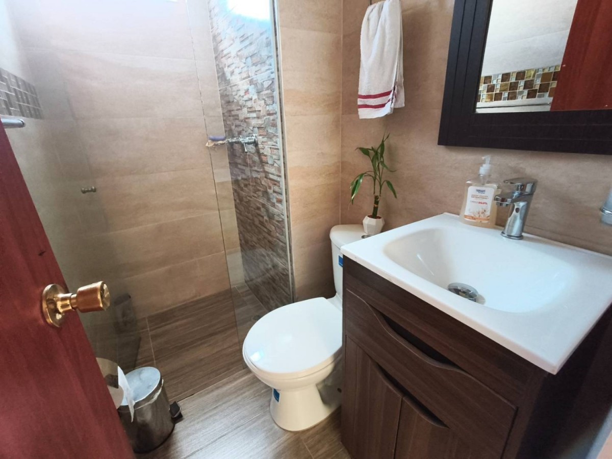 Casa en venta en Plaza Imperial Centro Comercial, Bogotá · foto 9 de 20
