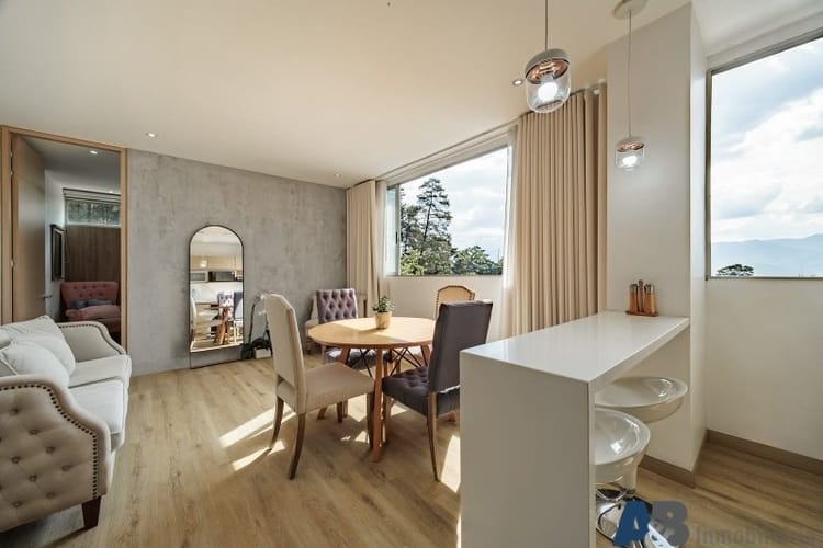 Apartamento de 1 alcoba en arriendo en El Poblado, Medellín, 51 m² · foto 3 de 13