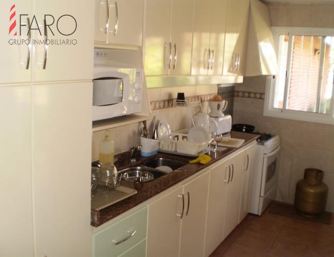 Casa en Mansa 4 dormitorios 3 baños parrillero · Foto 6