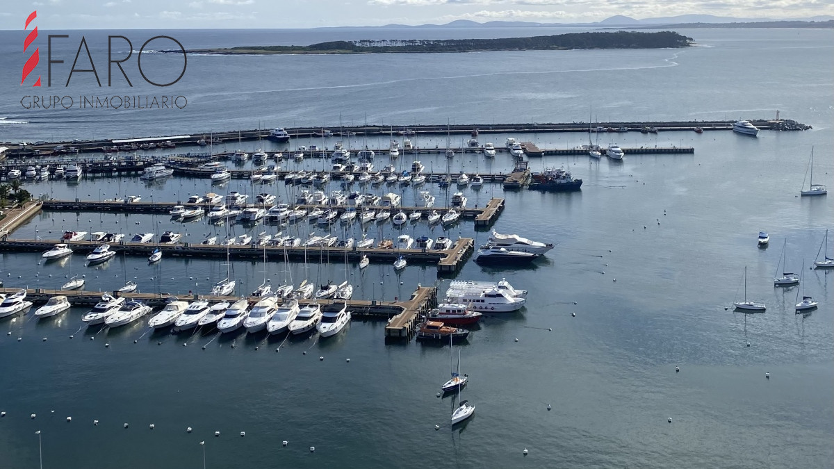 Apartamento en Peninsula con vista al Puerto