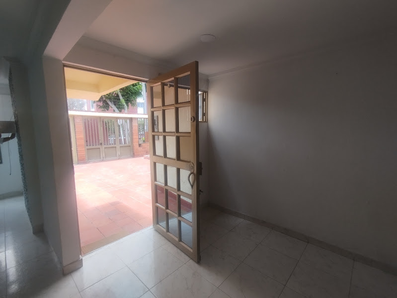 Casa en venta en Kennedy Central, Bogotá · foto 4 de 24