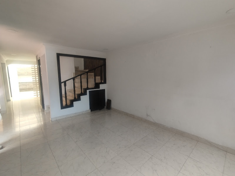 Casa en venta en Kennedy Central, Bogotá · foto 8 de 24