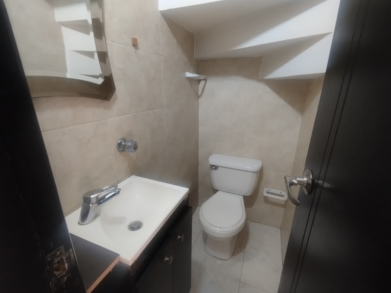 Casa en venta en Kennedy Central, Bogotá · foto 10 de 24