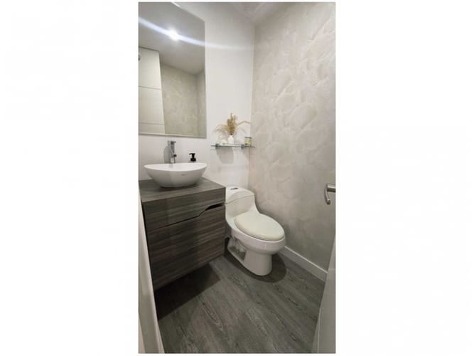 Apartamento en venta en Los Naranjos, Medellín · foto 6 de 16