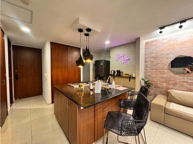 Apartaestudio en venta en Castropol, Medellín, 49 m² · foto 5 de 13