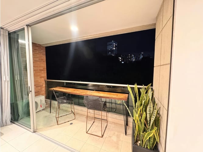 Apartaestudio en venta en Castropol, Medellín, 49 m² · foto 8 de 13