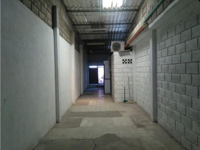 Bodega en venta en El Bosque, Cartagena, 150 m² · foto 6 de 10