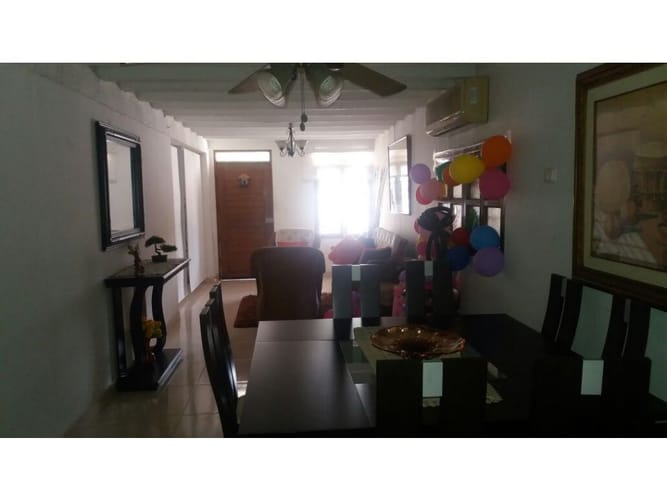 Casa de 16 alcobas en venta en Manga, Cartagena, 1892 m² · foto 8 de 24